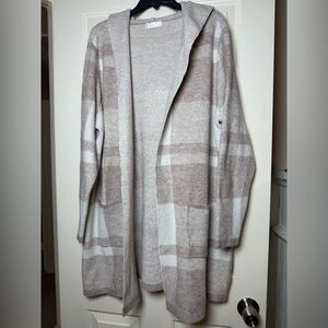 89th & Madison Plaid Open Cardigan Sweater